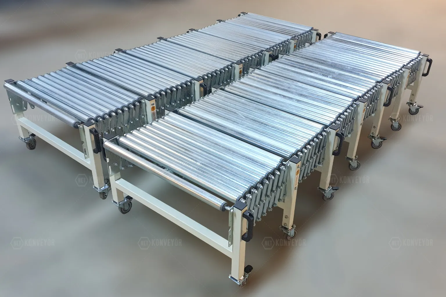Flexible Roller Conveyor