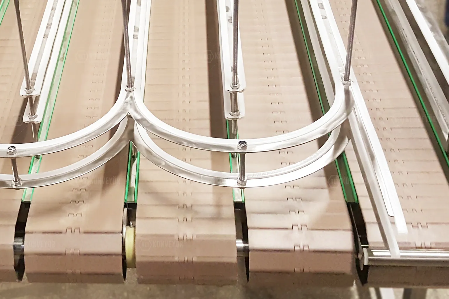 Slat Conveyor