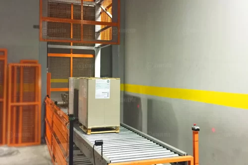 Vertical Pallet Lifting Conveyors
