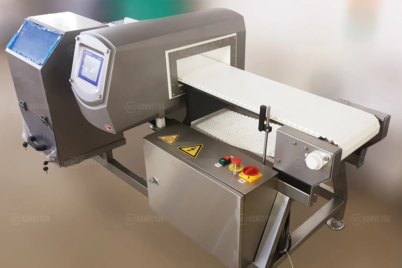 Metal Detector Conveyor