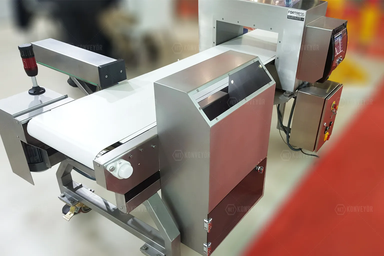 Metal Detector Conveyor