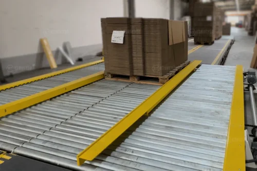 Pallet Centering Conveyor